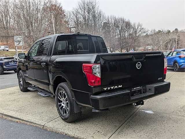 Nissan Titan