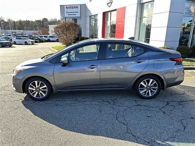 Nissan Versa