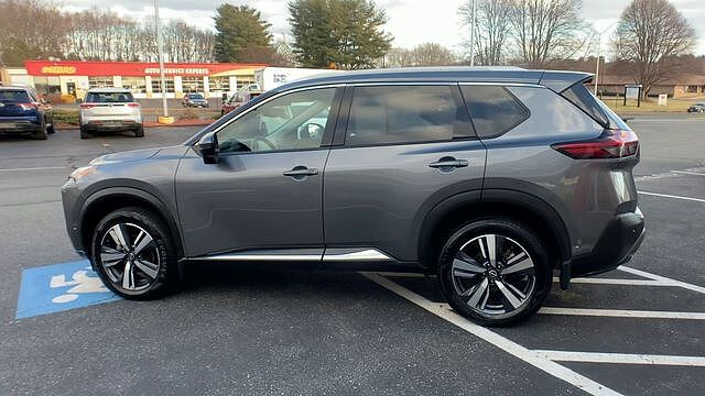 Nissan Rogue