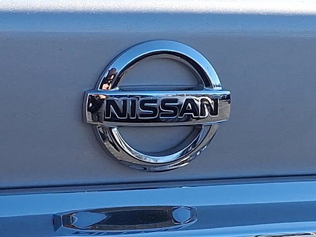 Nissan Maxima