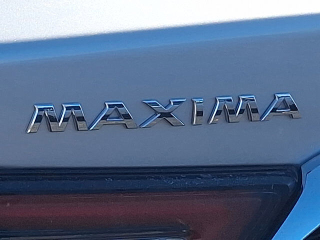 Nissan Maxima