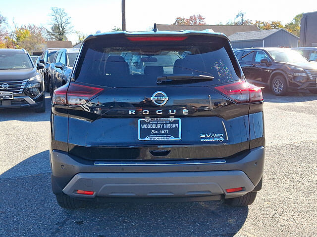 Nissan Rogue