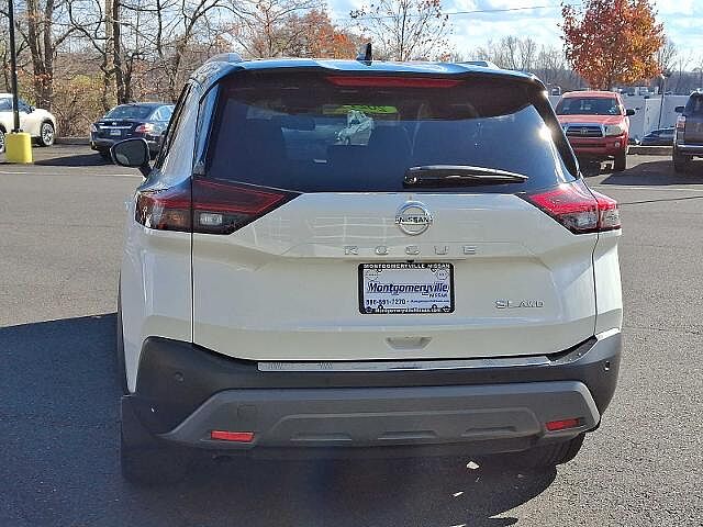 Nissan Rogue