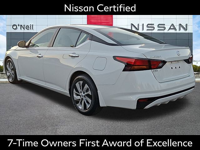 Nissan Altima