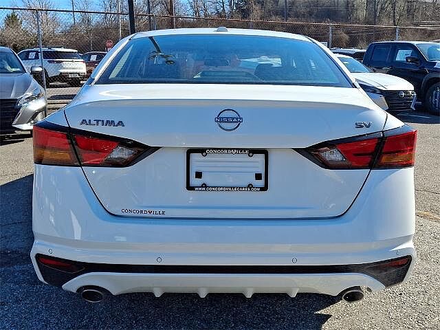 Nissan Altima