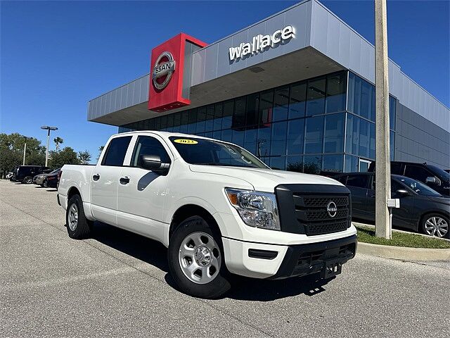 Nissan Titan