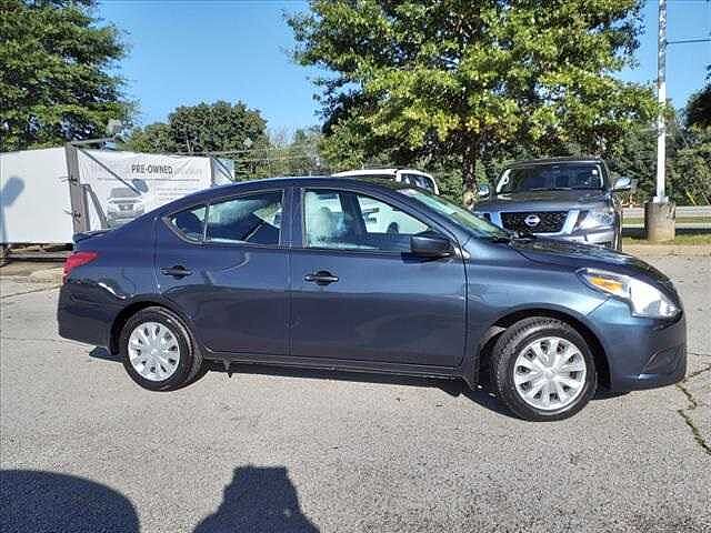 Nissan Versa