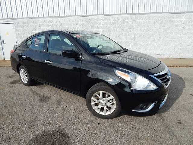 Nissan Versa