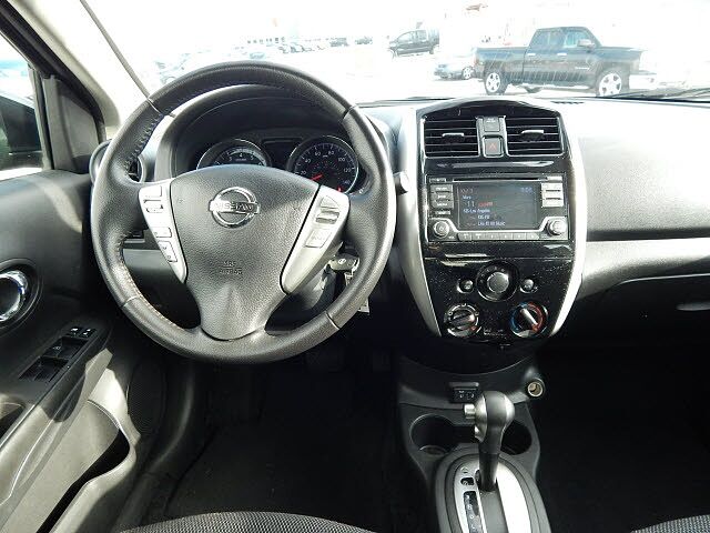 Nissan Versa