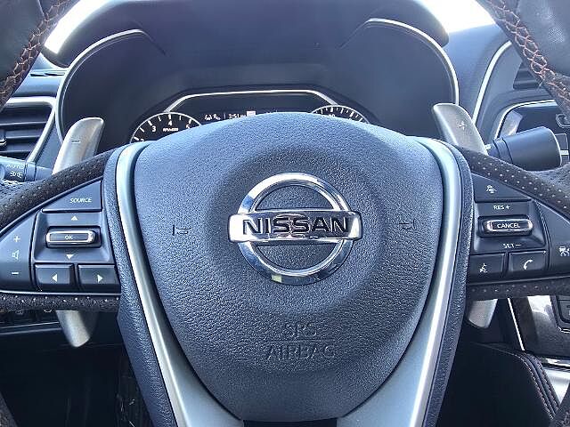 Nissan Maxima