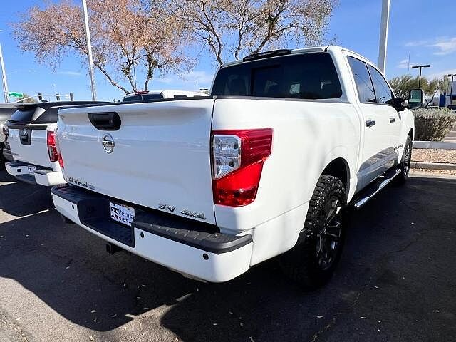 Nissan Titan