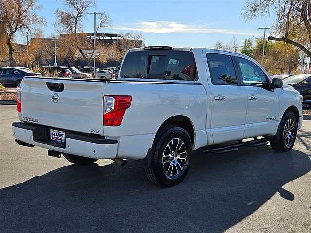 Nissan Titan