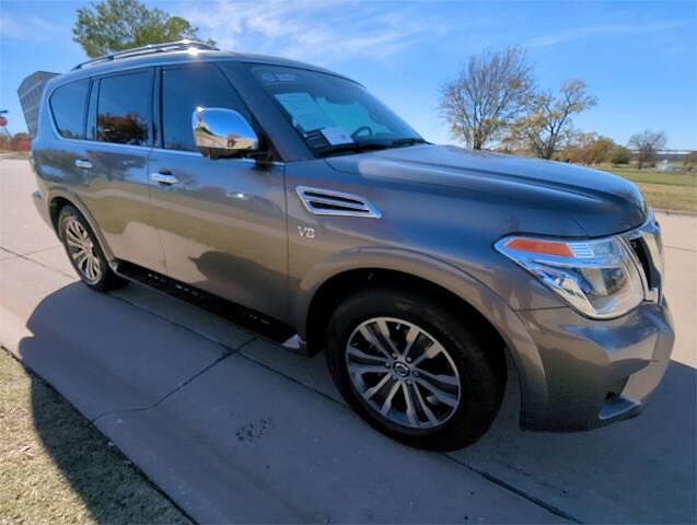 Nissan Armada