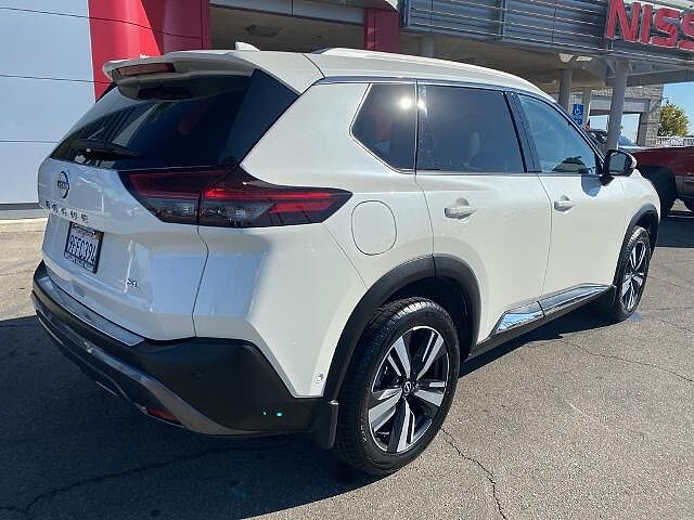 Nissan Rogue