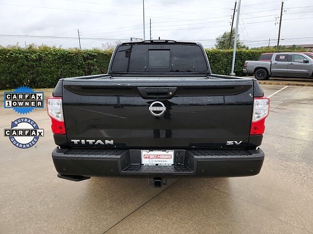 Nissan Titan