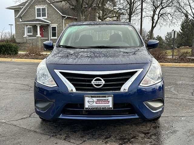 Nissan Versa