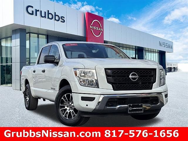 Nissan Titan