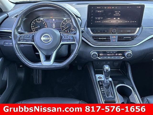 Nissan Altima