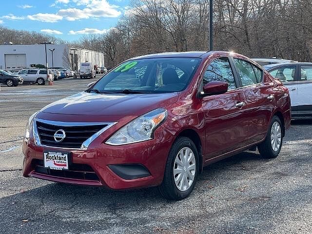 Nissan Versa