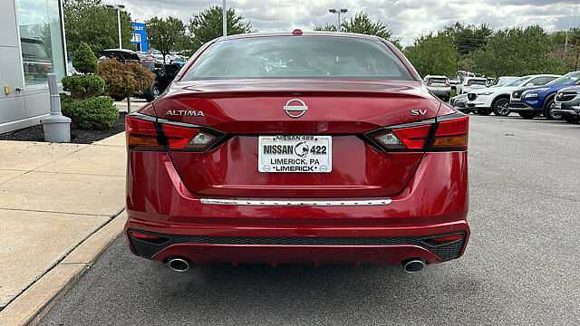 Nissan Altima