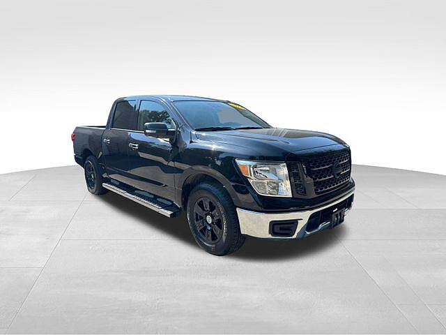 Nissan Titan