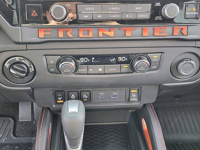 Nissan Frontier