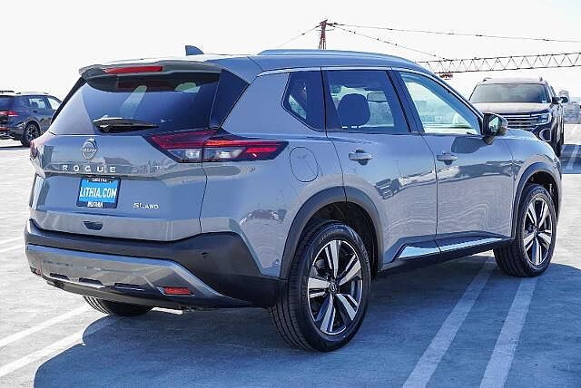 Nissan Rogue