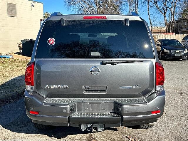 Nissan Armada