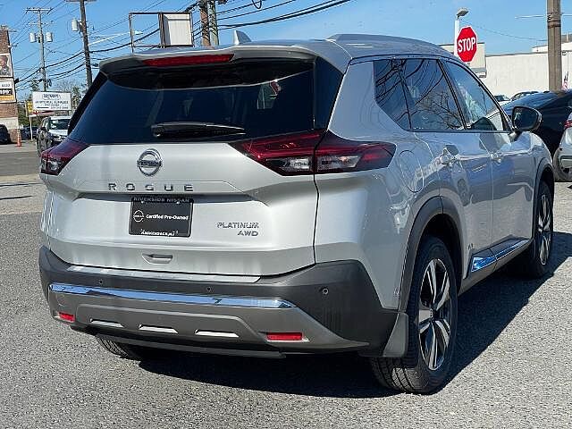 Nissan Rogue