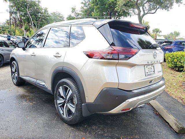 Nissan Rogue