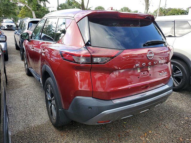 Nissan Rogue