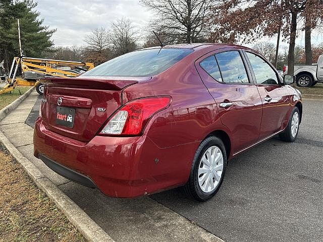 Nissan Versa