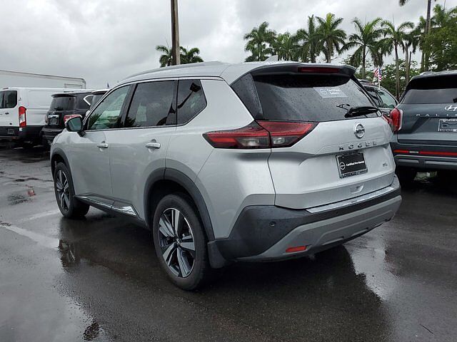 Nissan Rogue