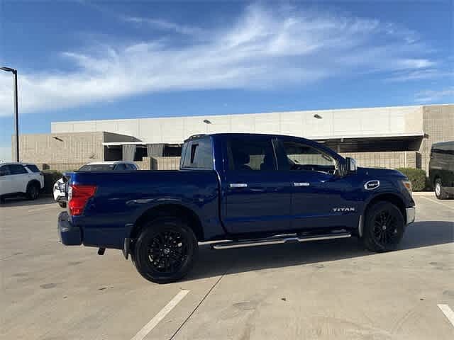 Nissan Titan