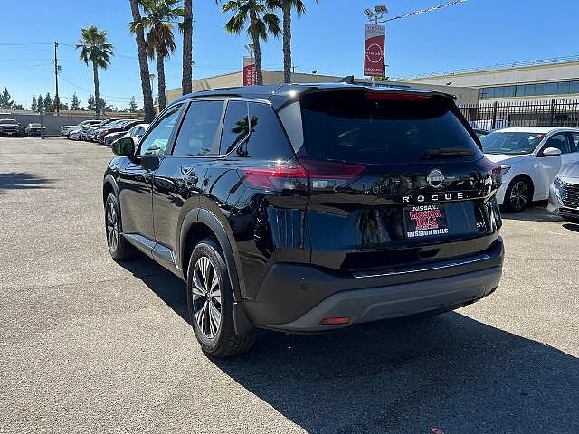 Nissan Rogue