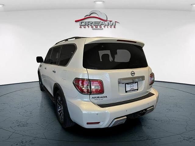 Nissan Armada