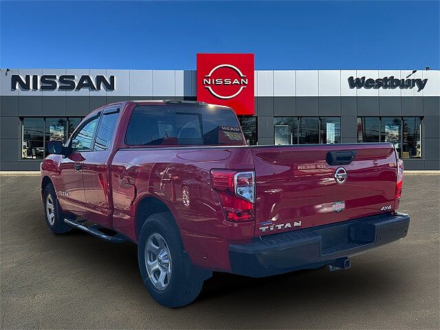 Nissan Titan