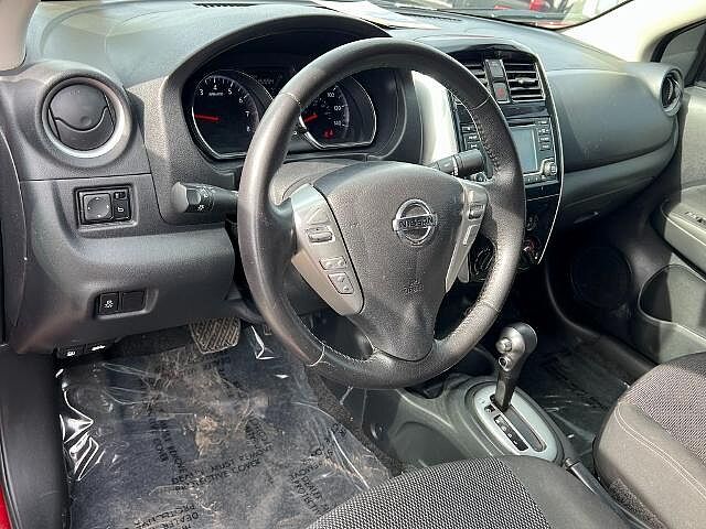 Nissan Versa