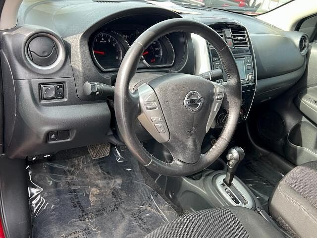 Nissan Versa