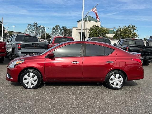 Nissan Versa