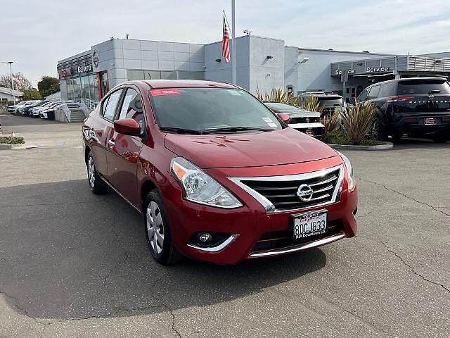 Nissan Versa