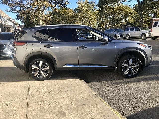 Nissan Rogue