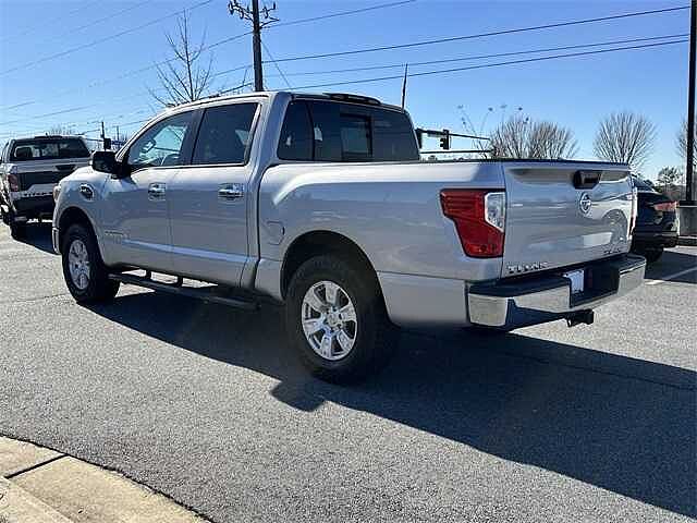 Nissan Titan