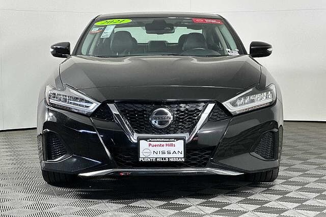 Nissan Maxima