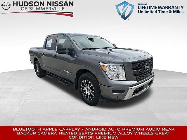 Nissan Titan