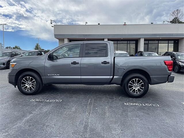 Nissan Titan