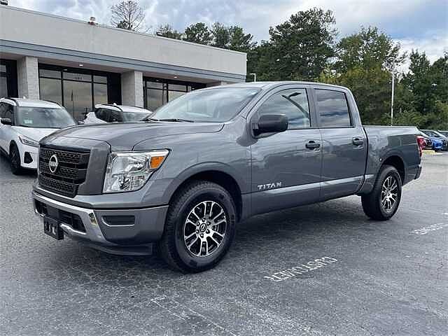 Nissan Titan