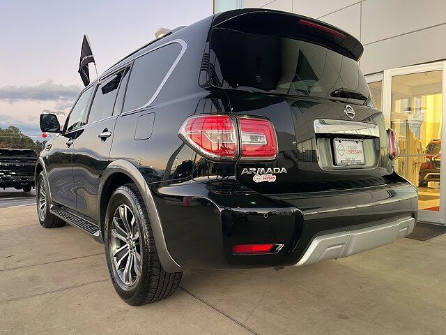 Nissan Armada